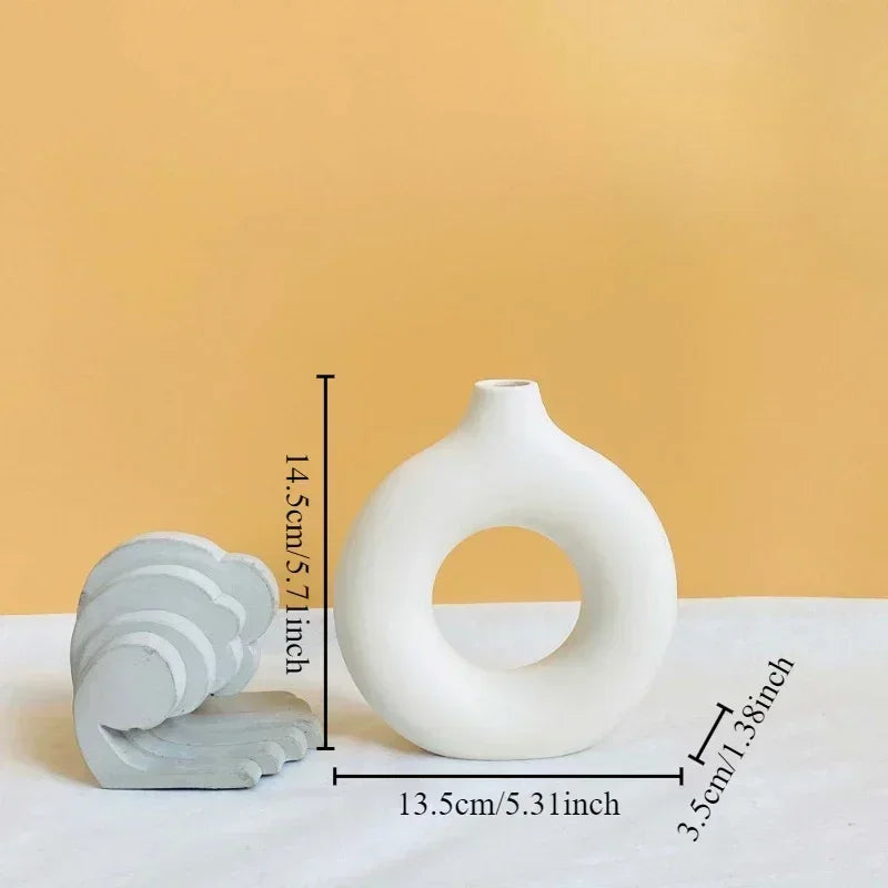 Heart & Home Donut Vaas — Keramische Vaas Scandinavische Stijl
