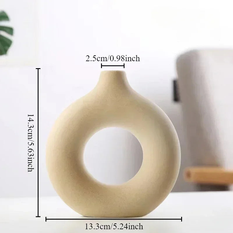 Heart & Home Donut Vaas — Keramische Vaas Scandinavische Stijl