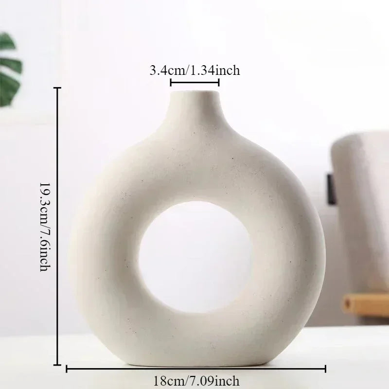 Heart & Home Donut Vaas — Keramische Vaas Scandinavische Stijl